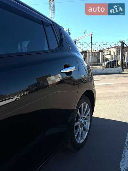 Хэтчбек Nissan Leaf 2014 в Одессе
