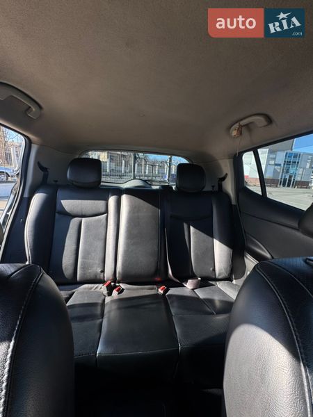 Хэтчбек Nissan Leaf 2014 в Одессе