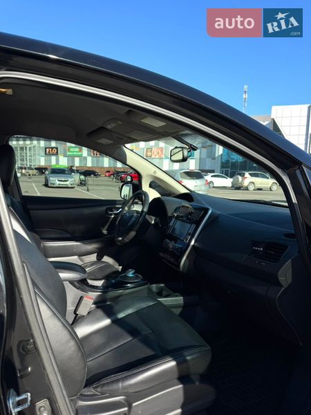 Хэтчбек Nissan Leaf 2014 в Одессе