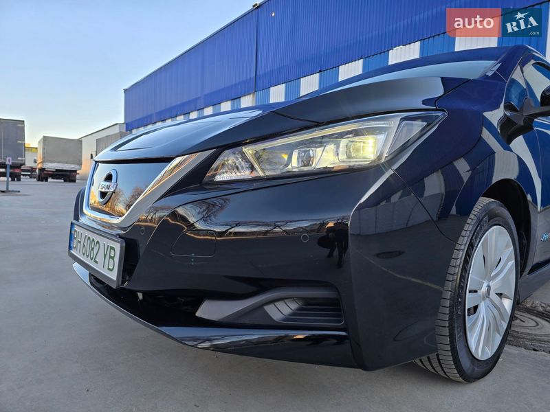 Хэтчбек Nissan Leaf 2020 в Одессе
