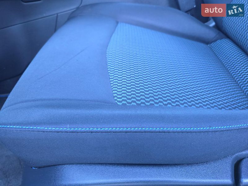 Хэтчбек Nissan Leaf 2020 в Одессе