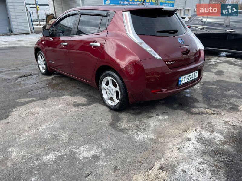 Хэтчбек Nissan Leaf 2017 в Харькове