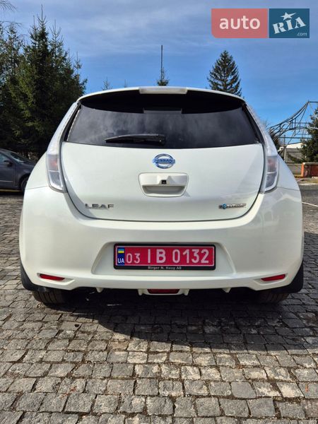 Хэтчбек Nissan Leaf 2016 в Золочеве