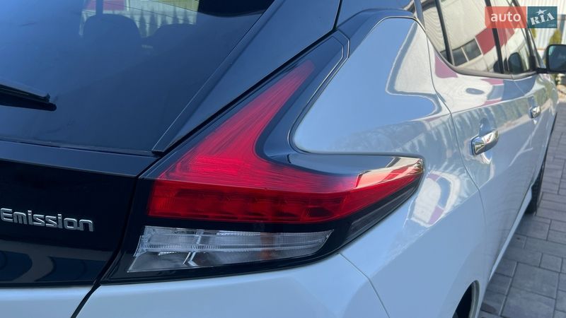 Хетчбек Nissan Leaf 2019 в Луцьку