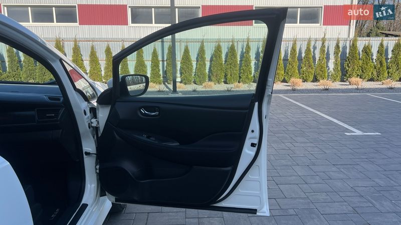 Хетчбек Nissan Leaf 2019 в Луцьку