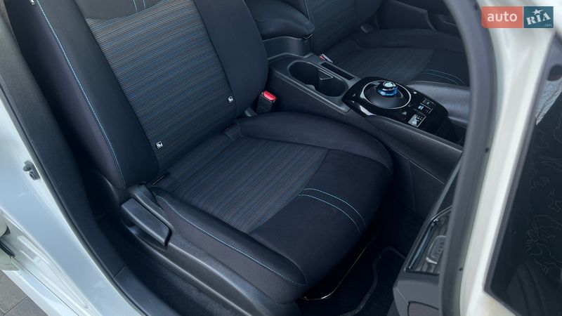 Хетчбек Nissan Leaf 2019 в Луцьку