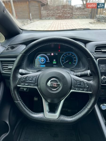 Хэтчбек Nissan Leaf 2020 в Днепре