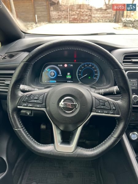 Хэтчбек Nissan Leaf 2020 в Днепре