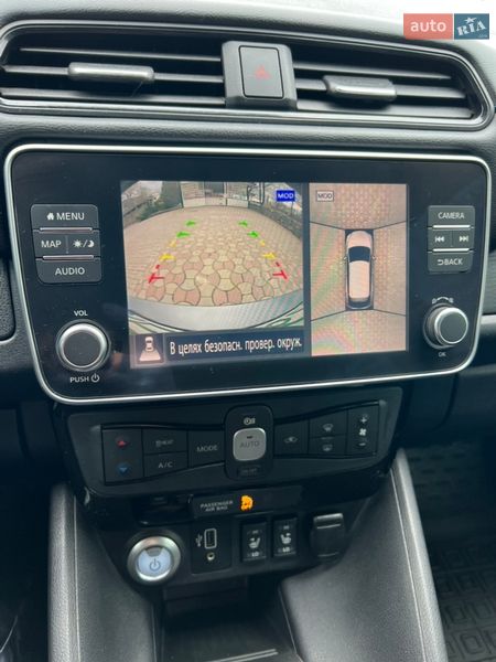 Хэтчбек Nissan Leaf 2020 в Днепре