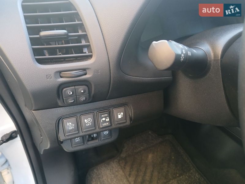 Хетчбек Nissan Leaf 2017 в Стрию