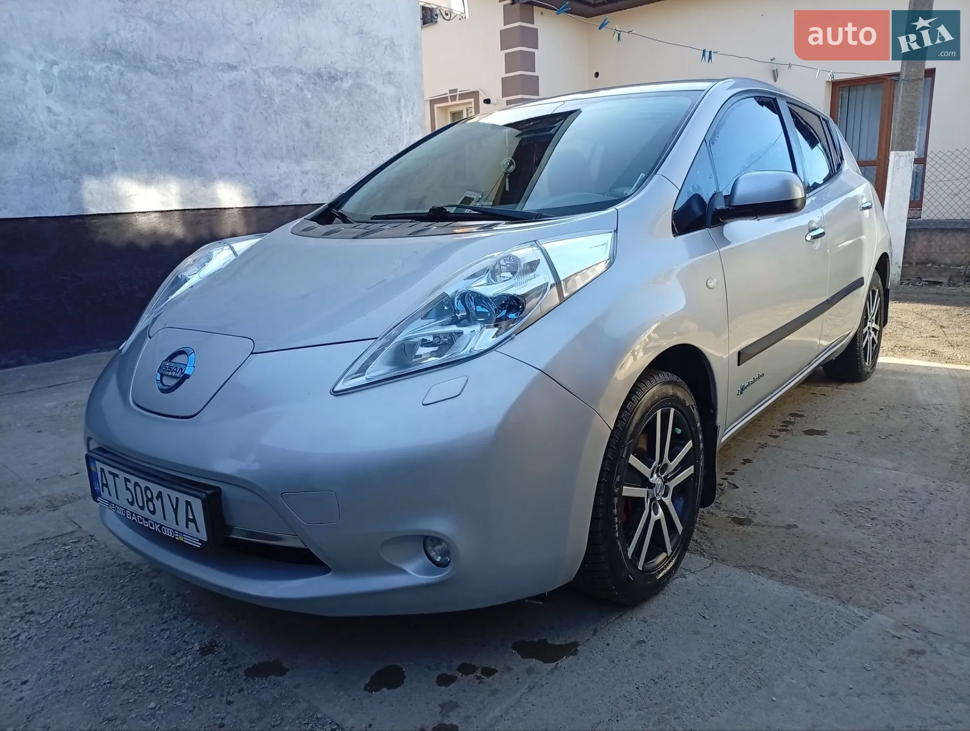 2012 Nissan Leaf - мініатюра 5
