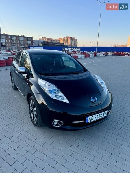 Хетчбек Nissan Leaf 2013 в Вінниці