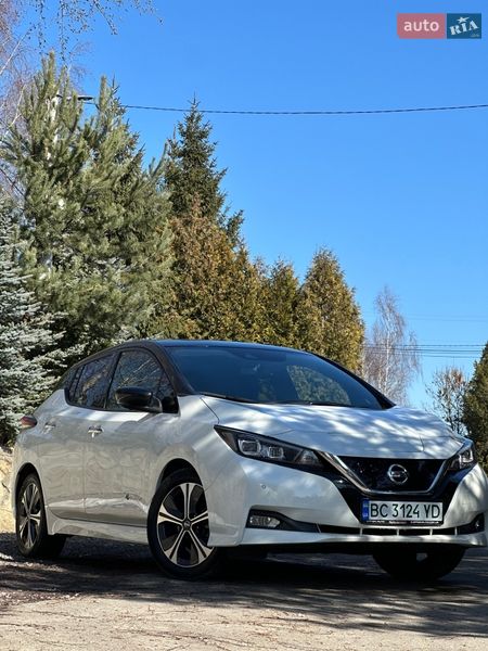 Хетчбек Nissan Leaf 2018 в Львові