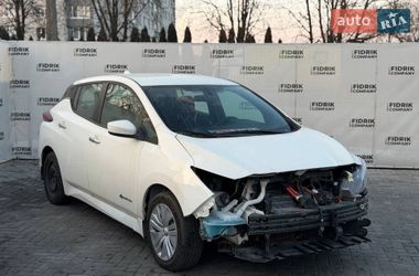 Хетчбек Nissan Leaf 2018 в Луцьку