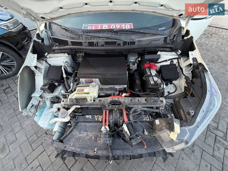 Хетчбек Nissan Leaf 2018 в Луцьку