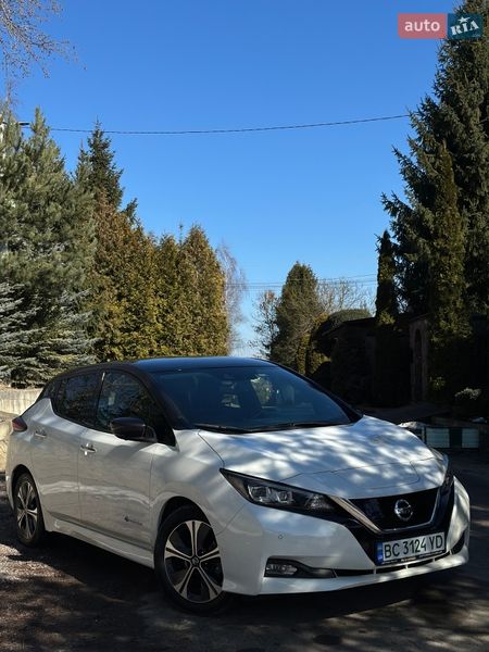 Хетчбек Nissan Leaf 2018 в Львові