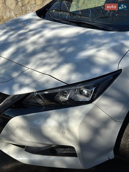 Хетчбек Nissan Leaf 2018 в Львові