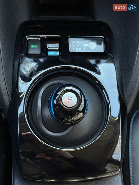 Хетчбек Nissan Leaf 2018 в Львові