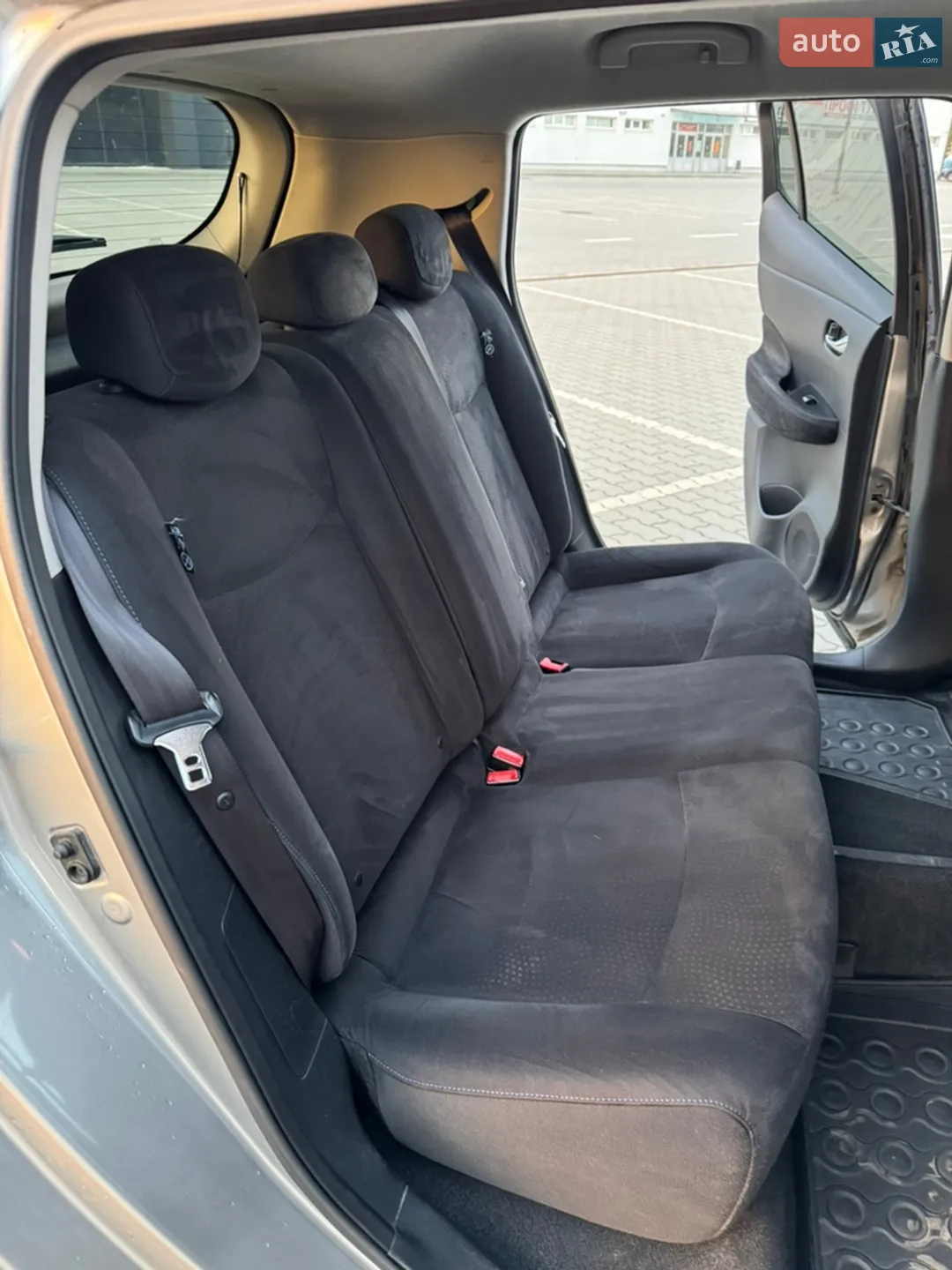 2015 Nissan Leaf - мініатюра 16