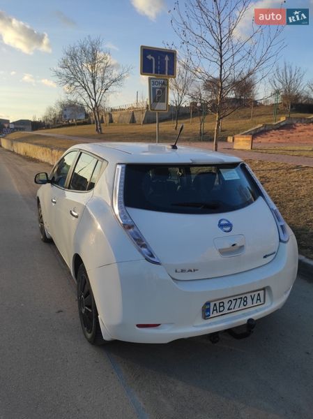 Хэтчбек Nissan Leaf 2014 в Могилев-Подольске