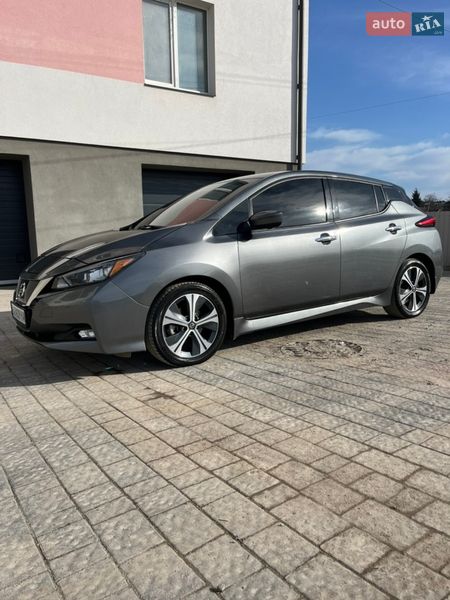Хэтчбек Nissan Leaf 2018 в Тернополе