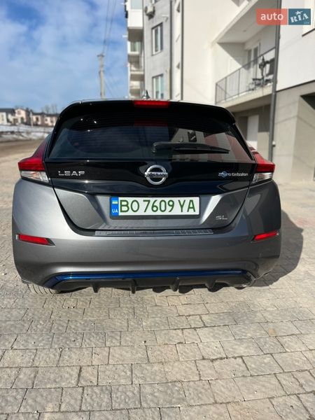 Хэтчбек Nissan Leaf 2018 в Тернополе