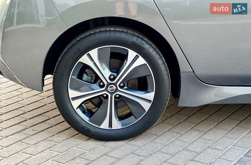 Хэтчбек Nissan Leaf 2022 в Ровно фото 8 Хэтчбек Nissan Leaf 2022 в Ровно