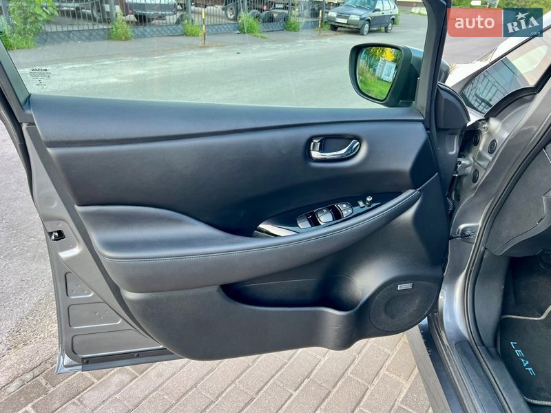 Хэтчбек Nissan Leaf 2022 в Ровно фото 16 Хэтчбек Nissan Leaf 2022 в Ровно