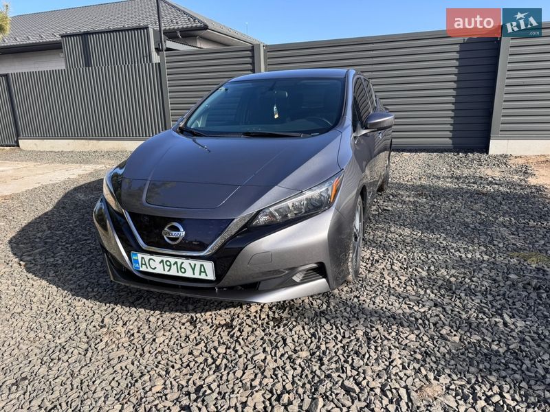 Хэтчбек Nissan Leaf 2018 в Ковеле