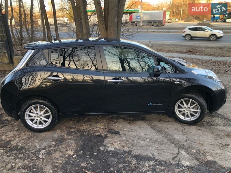 Хетчбек Nissan Leaf 2016 в Тернополі