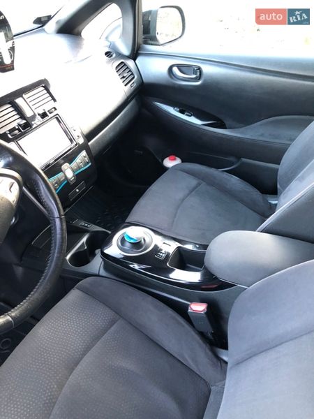 Хетчбек Nissan Leaf 2016 в Тернополі