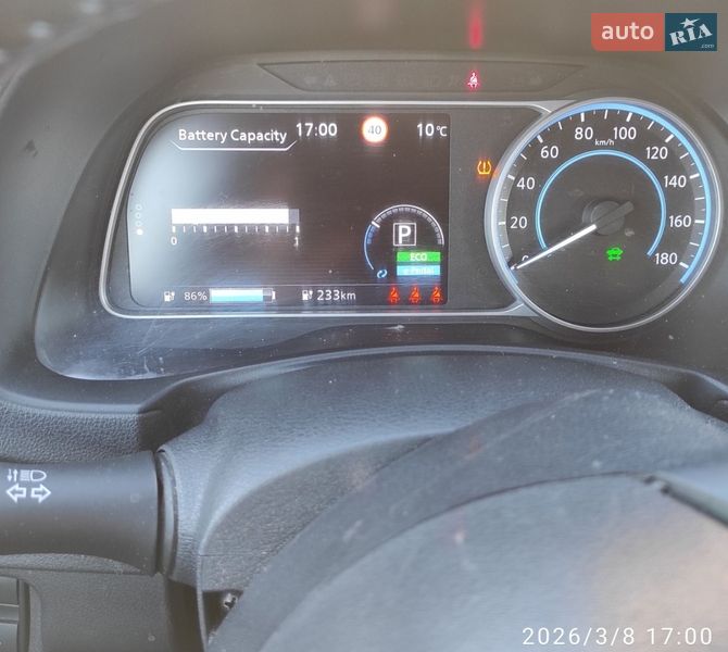 Хетчбек Nissan Leaf 2018 в Києві