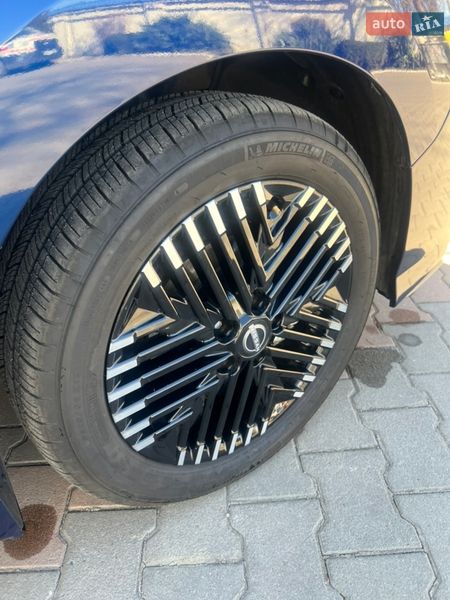 Хетчбек Nissan Leaf 2024 в Одесі