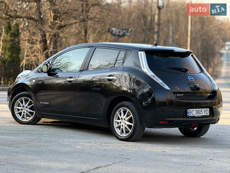 Хэтчбек Nissan Leaf 2017 в Трускавце