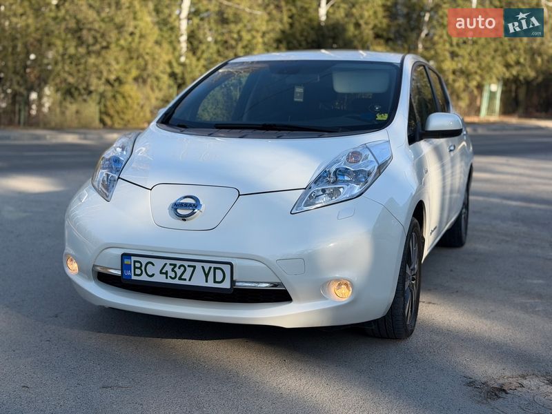 Хетчбек Nissan Leaf 2013 в Трускавці