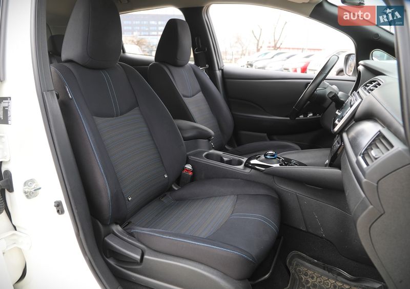 Хэтчбек Nissan Leaf 2018 в Харькове