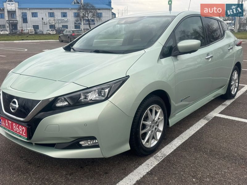 Хэтчбек Nissan Leaf 2018 в Житомире