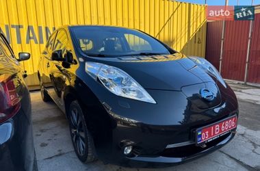 Хэтчбек Nissan Leaf 2013 в Умани