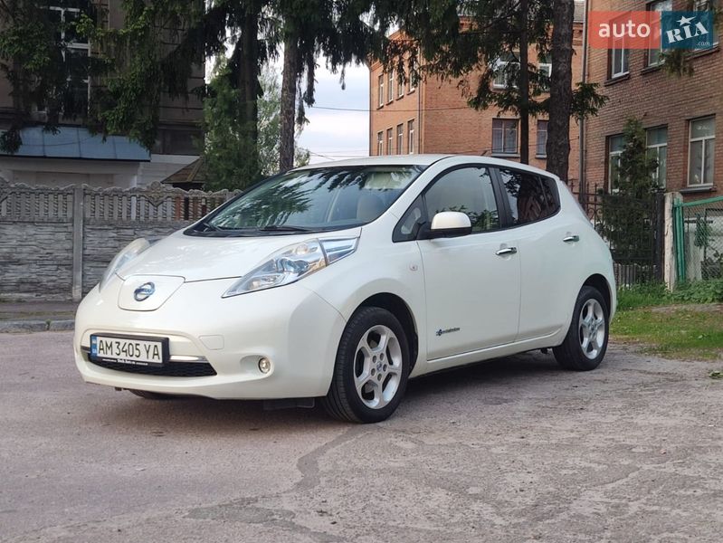 Nissan Leaf 2011