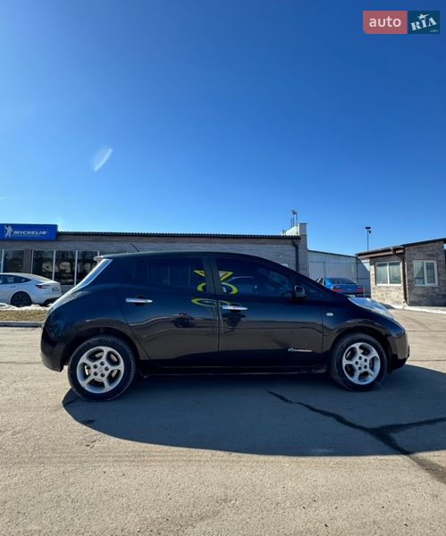 Хетчбек Nissan Leaf 2014 в Вінниці