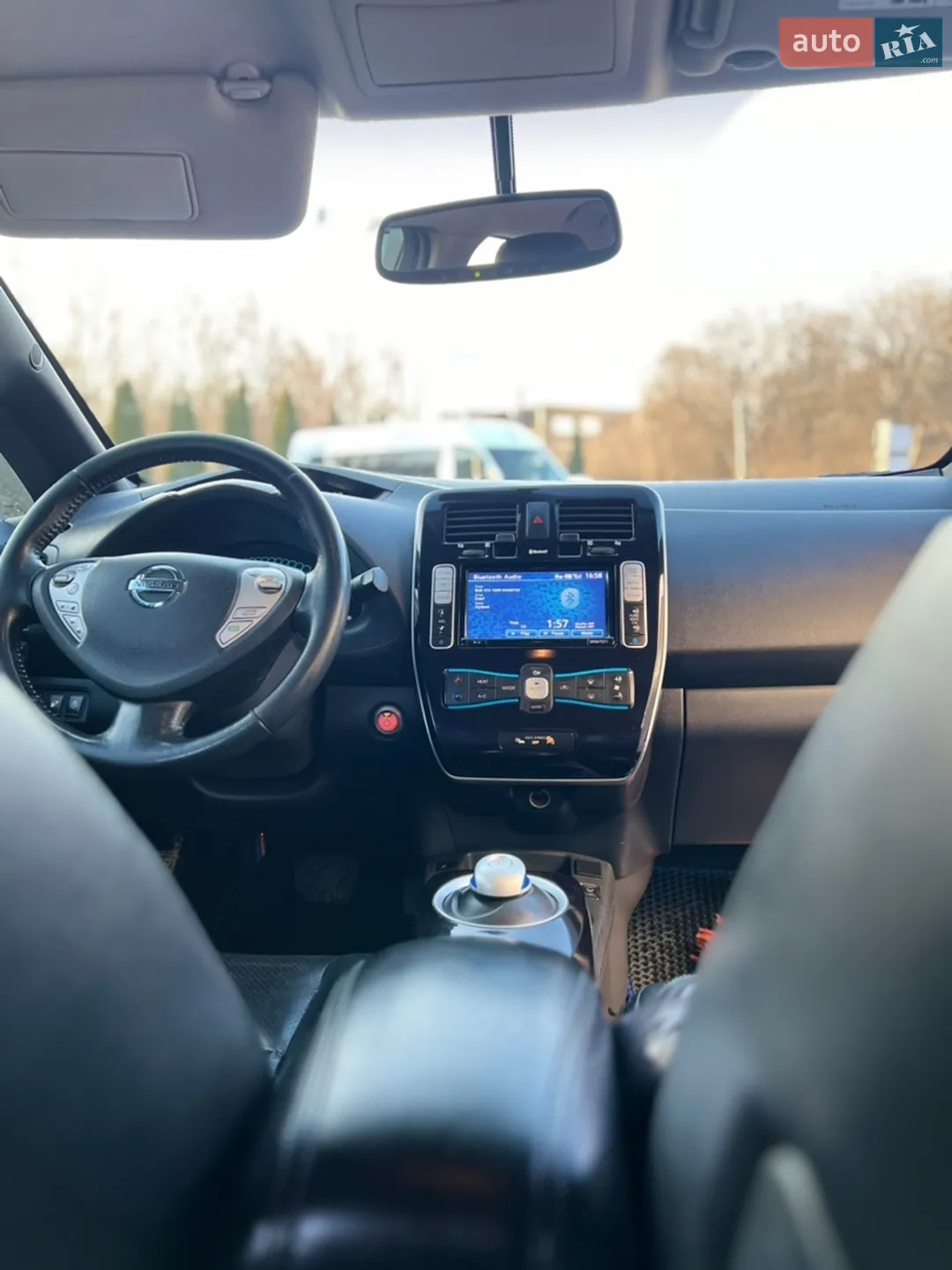 2013 Nissan Leaf - мініатюра 17