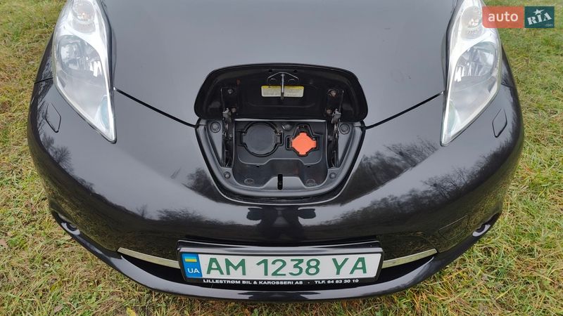 Хэтчбек Nissan Leaf 2014 в Житомире