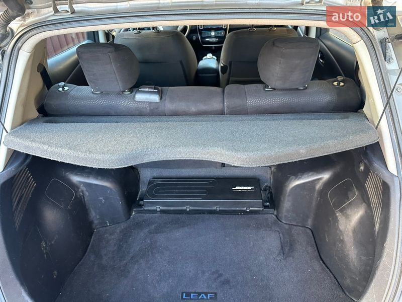 Хетчбек Nissan Leaf 2013 в Бучі