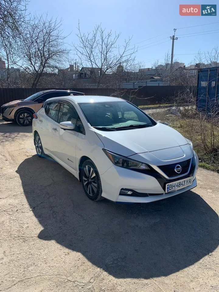 2020 Nissan Leaf - мініатюра 23