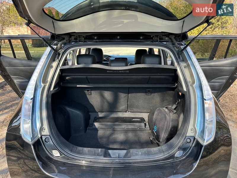 Хэтчбек Nissan Leaf 2014 в Ровно