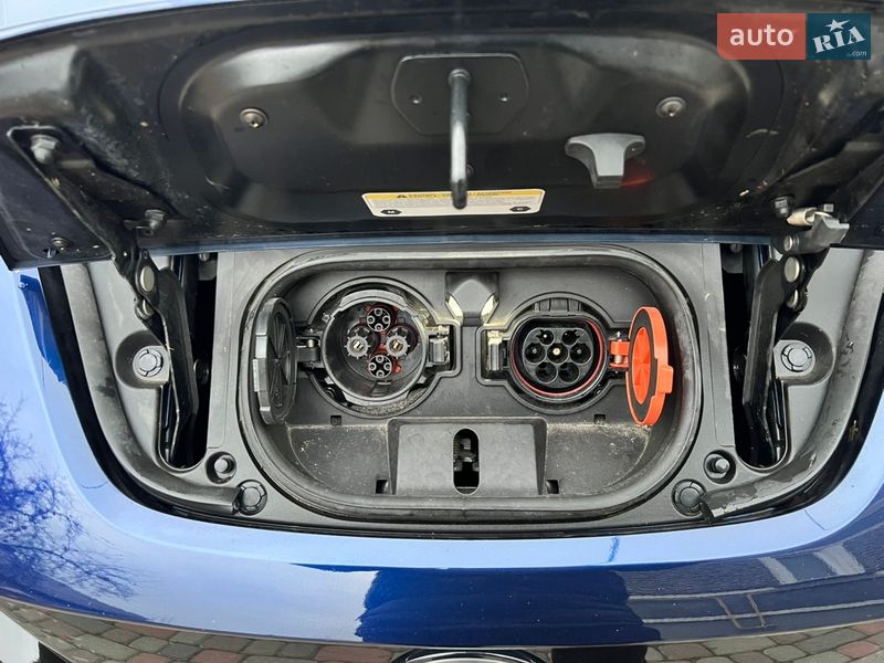 Хетчбек Nissan Leaf 2023 в Ковелі