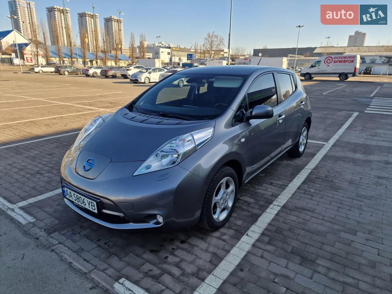 2016 Nissan Leaf - мініатюра 18