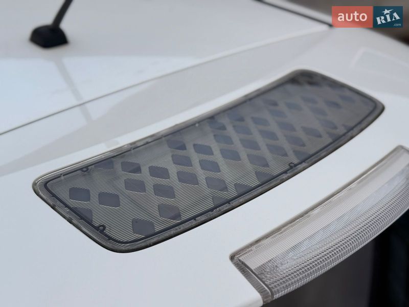 Хетчбек Nissan Leaf 2014 в Сарнах