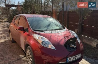 Хетчбек Nissan Leaf 2015 в Кривому Розі