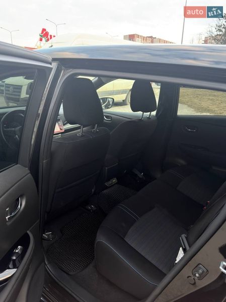 Хэтчбек Nissan Leaf 2021 в Львове